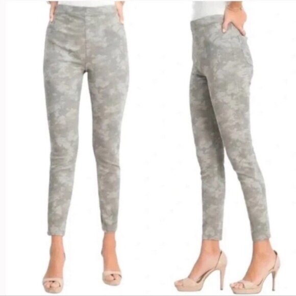 Spanx Stone Wash Camo Ankle Jean-ish Leggings - Picture 1 of 9